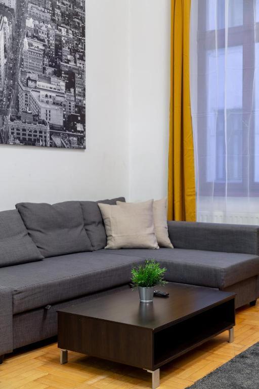 Downtown Home In The Gozsdu Garden 부다페스트 외부 사진